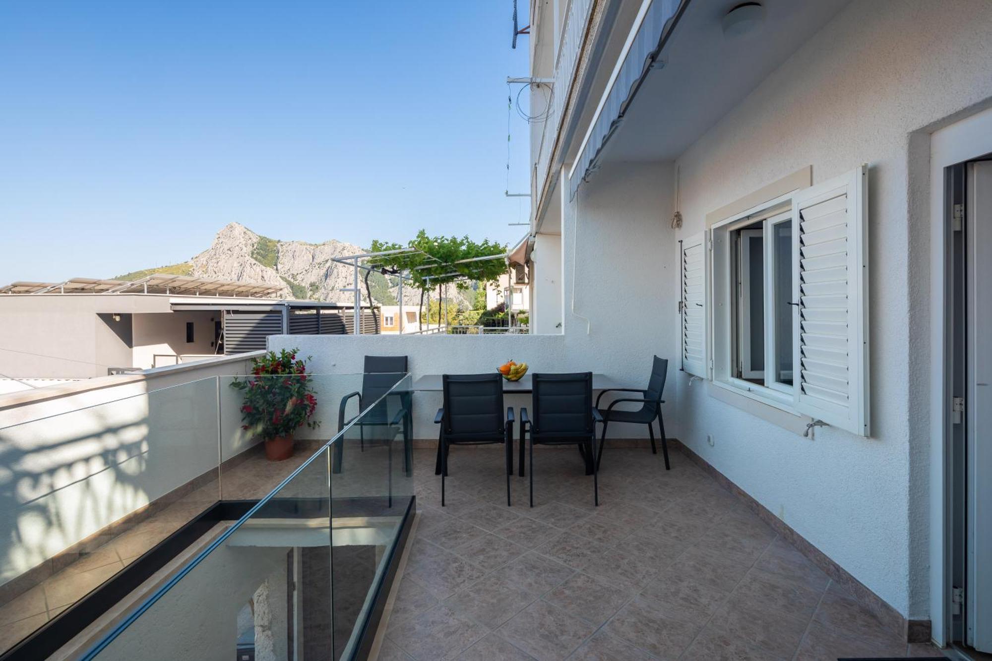 East Side Apartment Omiš Kültér fotó